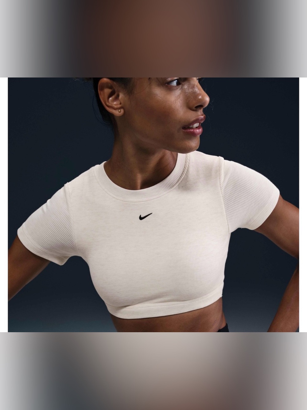 Nike Sportswear Classic
Women's Light-Support Baby Tee Bra